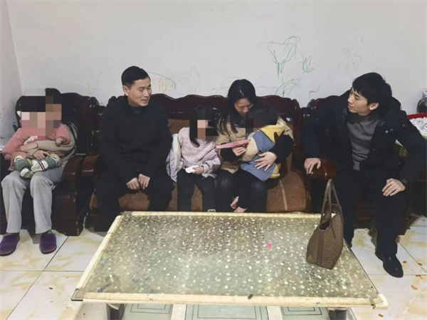 法韵动态||走访慰问暖人心，公益帮扶在路上