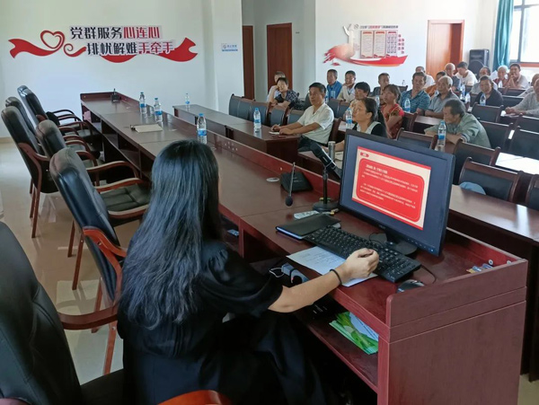 公益活动|五桥街道法制宣讲进社区